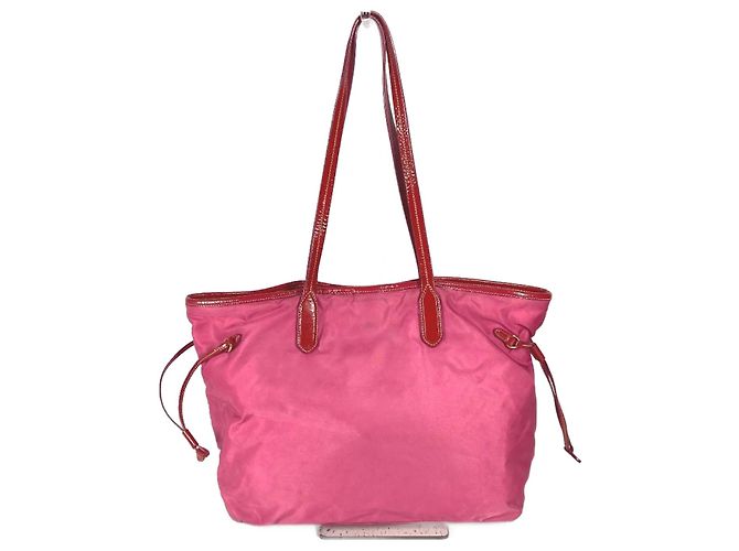 Borsa tote in nylon e pelle rosa Prada