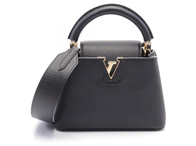 Louis Vuitton Capucines Mini Handbag Black M24729