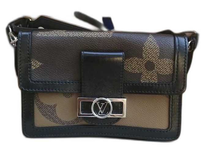 Sac ceinture Dauphine Louis Vuitton Monogramme