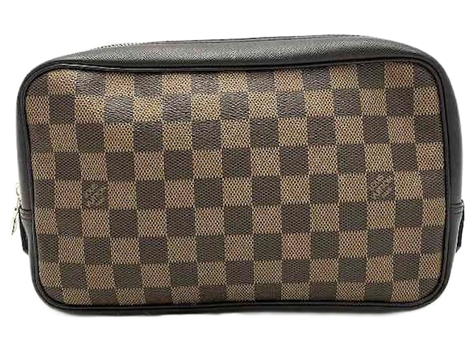 Louis Vuitton Damier Toiletry Pouch Brown Cloth  ref.1920720