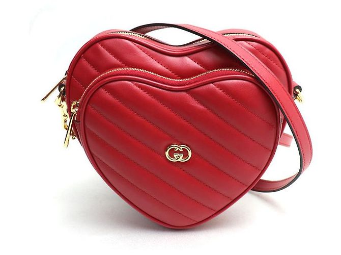 Gucci Interlocking G Heart Leather Shoulder Bag Red