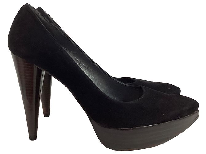 Stuart Weitzman Platform Pumps in Black Suede