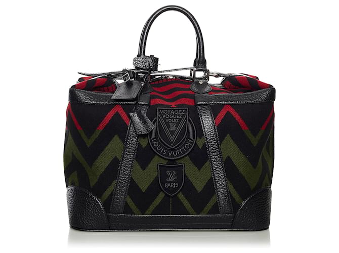LOUIS VUITTON Bags T.  Wool Red  ref.1926600