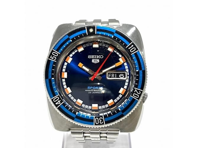 Seiko 5 Sports Automatic Day Date Watch  ref.1927962