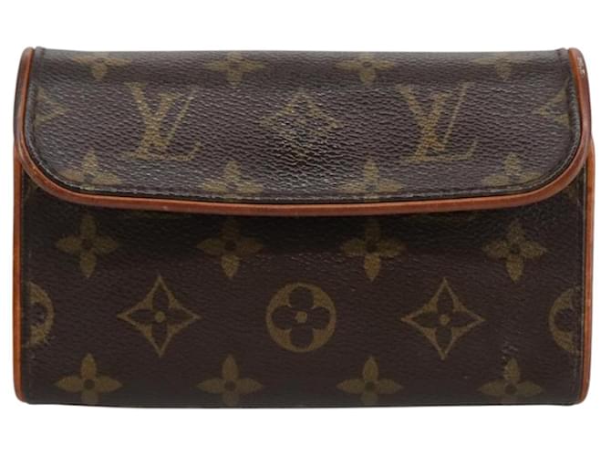 Louis Vuitton Florentine Brown Cloth  ref.1929198