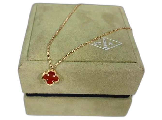 Van Cleef & Arpels Collar Sweet Alhambra Oro Rojo Roja