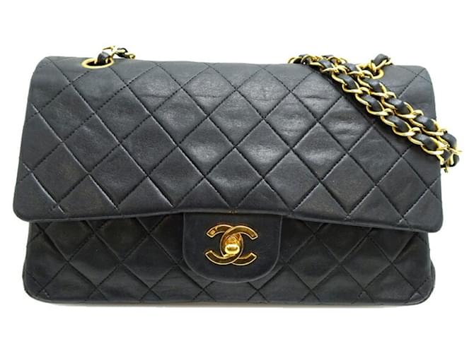 Chanel Timeless Black Leather  ref.1932112
