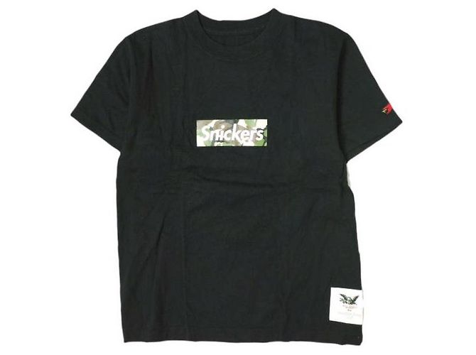 Autre Marque Camiseta de algodón Mark McNairy Snickers Box Logo Limited