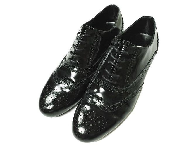 Autre Marque Schwarze Lackleder-Wingtip-Schuhe