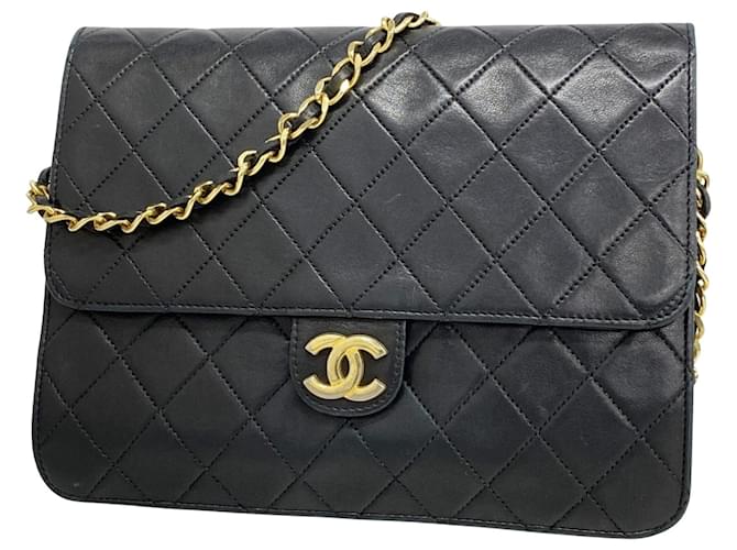 Chanel Timeless Black Leather  ref.1943096
