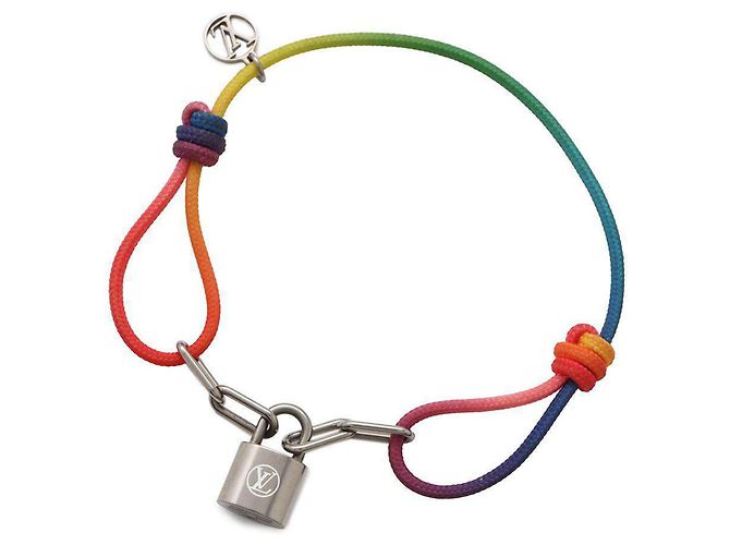 Pulseira Charm Silver Lockit da Louis Vuitton