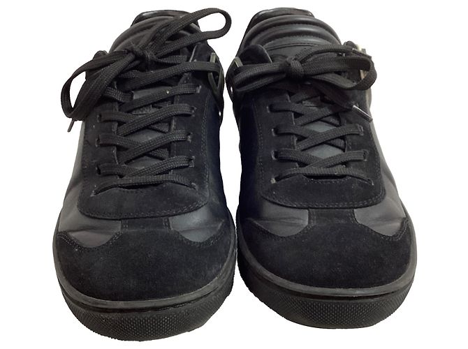 Sneakers basse Louis Vuitton in pelle nera e camoscio Nero
