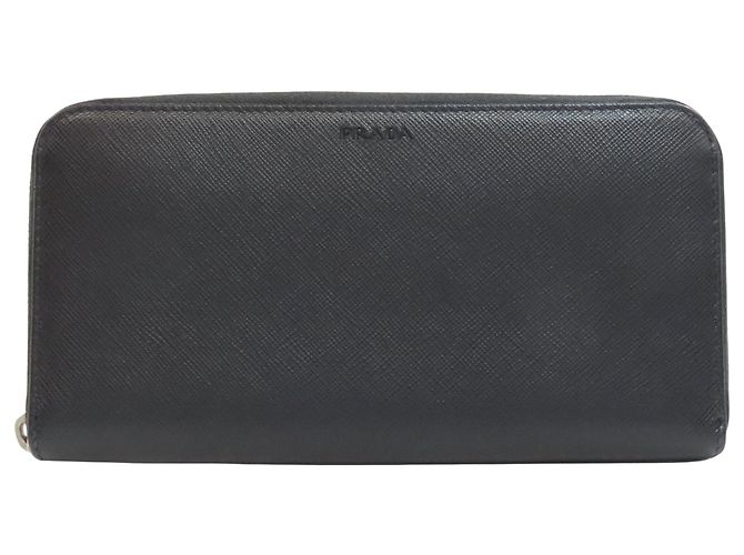 Saffiano Prada