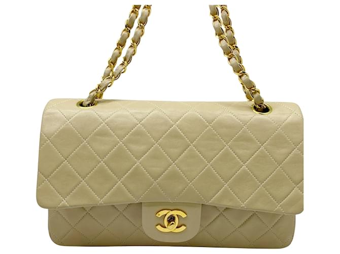 Chanel Timeless Beige Leather  ref.1953669