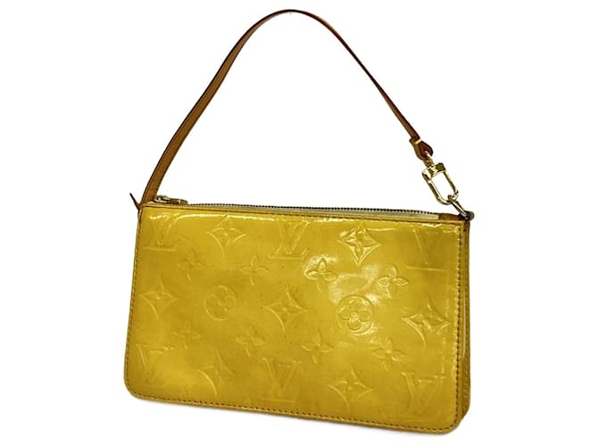 Louis Vuitton Lexington Yellow Patent leather  ref.1956384