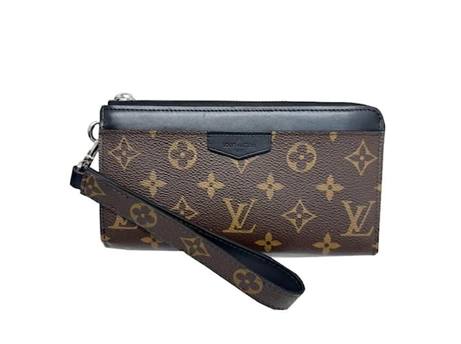Louis Vuitton Monogram Macassar Zippy Dragonne Long Wallet Brown Black Patent leather  ref.1967006