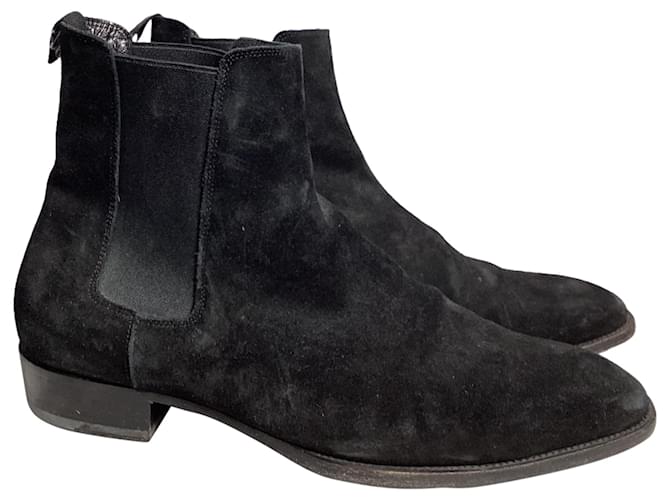 Saint Laurent Wyatt Chelsea Boots in Black Suede  ref.1969690