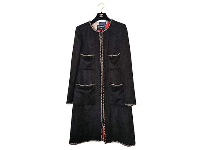 Iconic Chanel coat Black Wool  ref.1971394