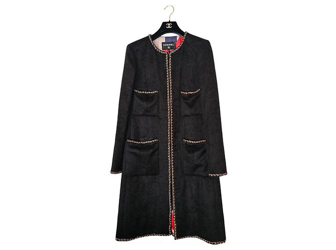 Ikonischer Chanel-Mantel Schwarz