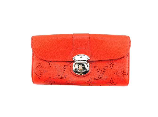 Louis Vuitton Long Wallet in Corail Mahina Leather Coral