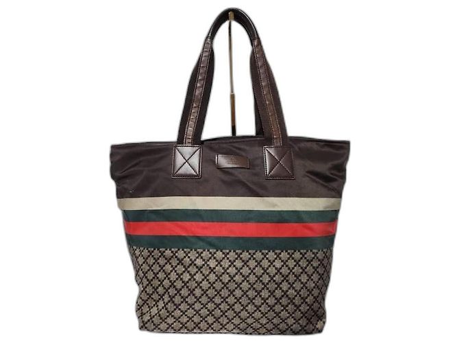 Bolsa de compras Gucci em lona Diamante com web marrom/bege