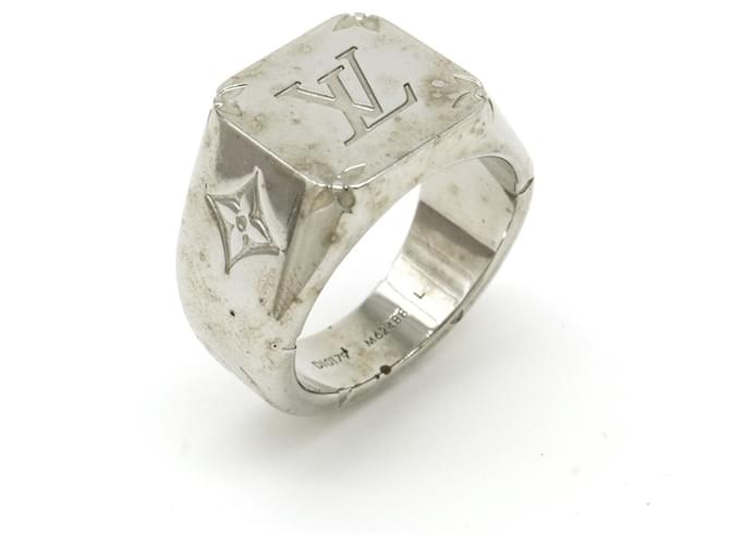 Louis Vuitton Silver Band Ring Silvery Metal  ref.1977273