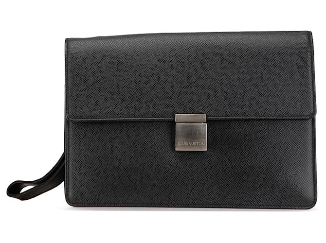 Louis Vuitton Preto Taiga Selenga Couro  ref.1978122