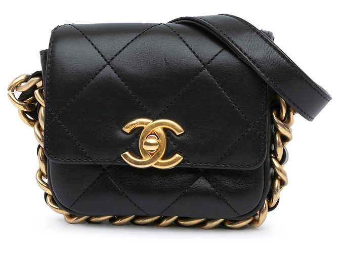 Chanel Mini Negro de Cuero Acolchado con Cadena de Marco