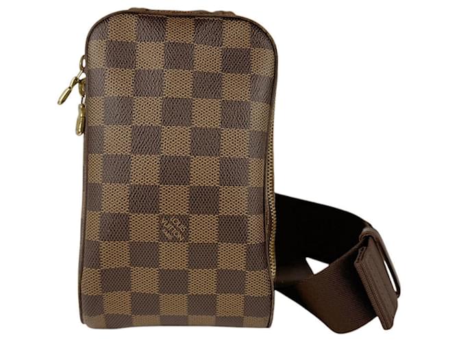 Louis Vuitton Geronimos Brown Cloth  ref.1984782