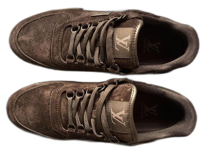 LV Trainer Sneakers Uniform Louis Vuitton Größe 41 Schwarz