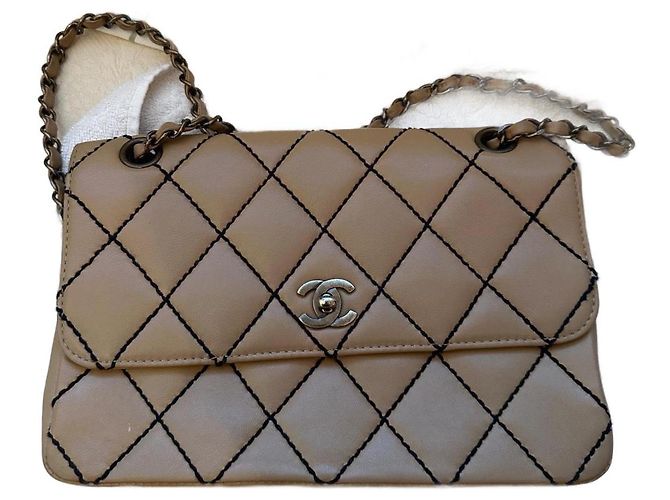 Chanel Wild Stitch 2000 Leder Handtasche Beige