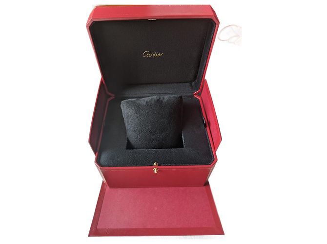 Cartier-Uhren- und Schmuckbox und rote Papiertüte