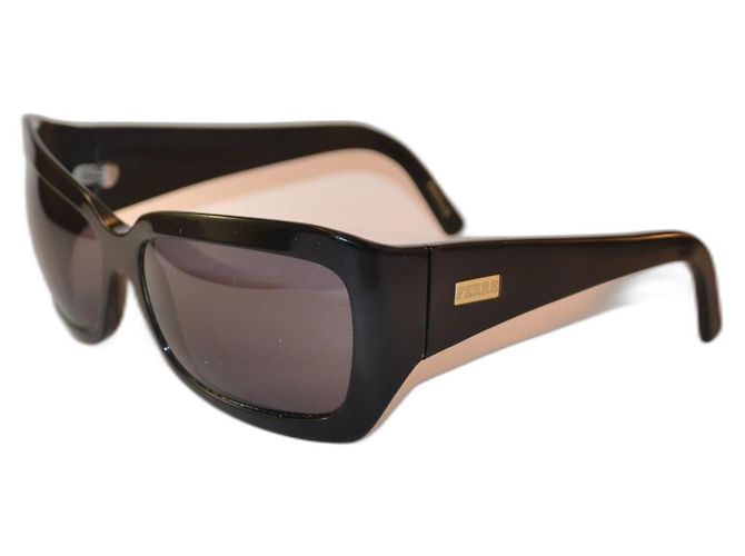 Gafas de sol Gianfranco Ferré negras con logo dorado Negro