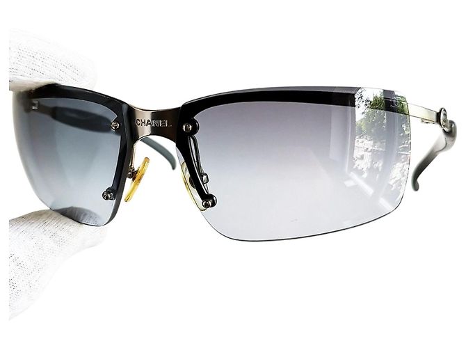 Graue getönte randlose silberne Sonnenbrille Chanel 4010