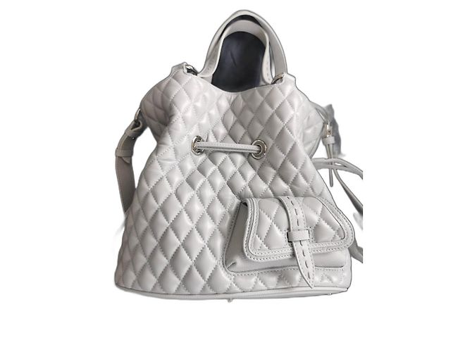 Lancel 1. Flirt M Eimer Tasche aus grauem gestepptem Leder
