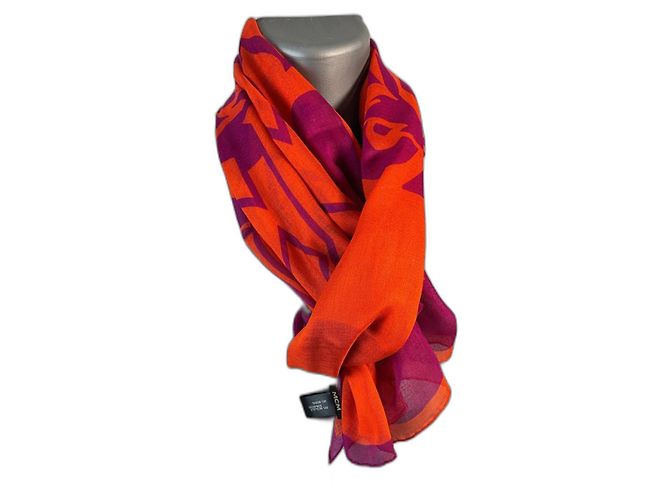 Xale grande de seda e modal MCM Multicor