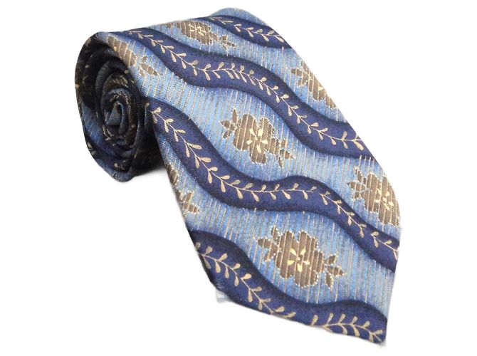 Cravatta Cerruti 1881 in seta blu