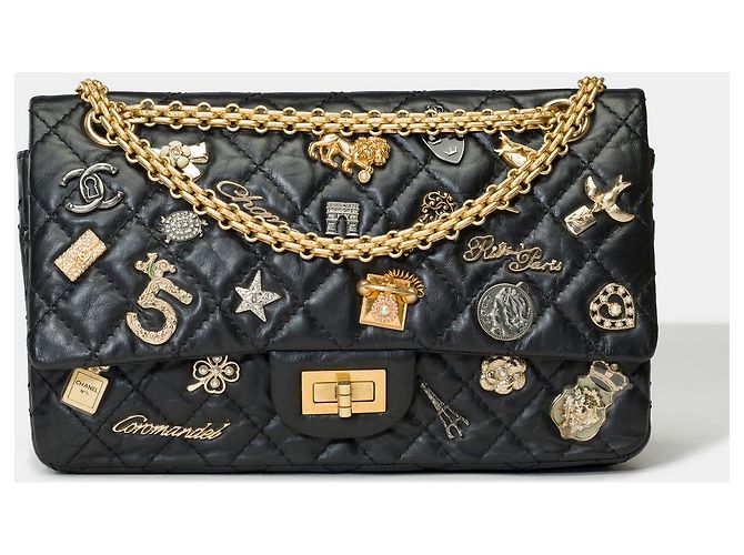 Bolsa CHANEL 2.55 em Couro Preto - 102479