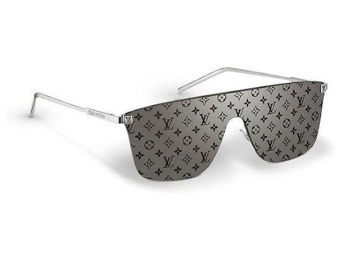 LOUIS VUITTON Monogram Sonnenbrille Z1026E Dunkelgrau Anthrazitgrau