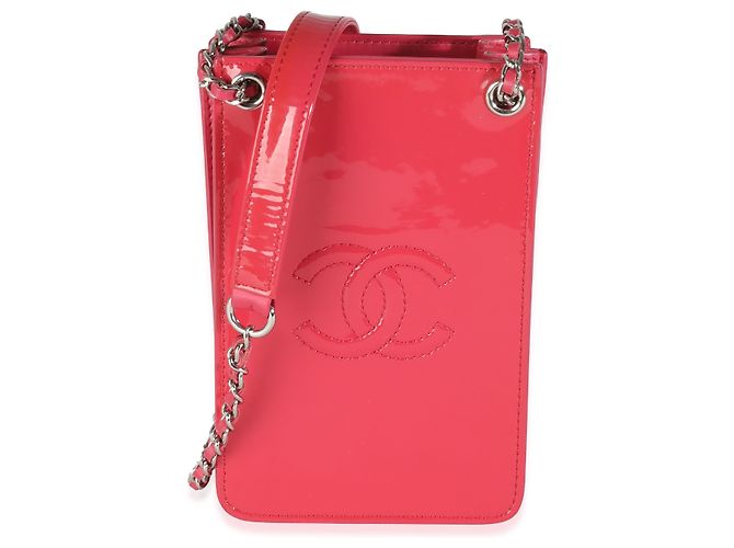 Soporte para teléfono de charol rosa CC de Chanel con cadena