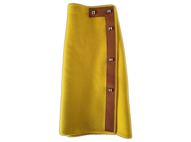 Falda envolvente Hermès de cachemira Camomille amarillo