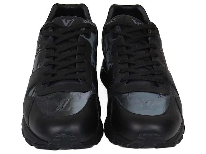 Sneakers LOUIS VUITTON T.EU 9 Pelle Nero