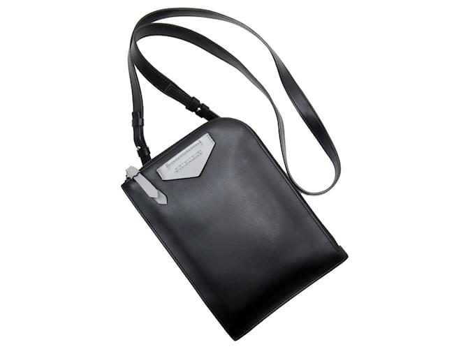 Givenchy Antigona Black Leather  ref.2004482