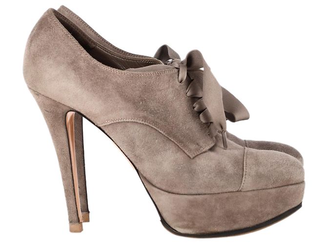 Bottines à plateforme à lacets Gianvito Rossi en daim beige