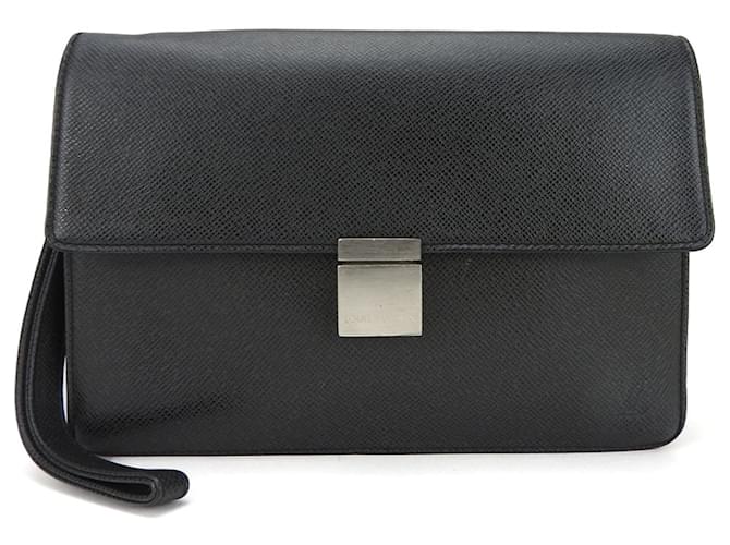 Louis Vuitton Taiga Leather Shoulder Bag Grey  ref.2005832
