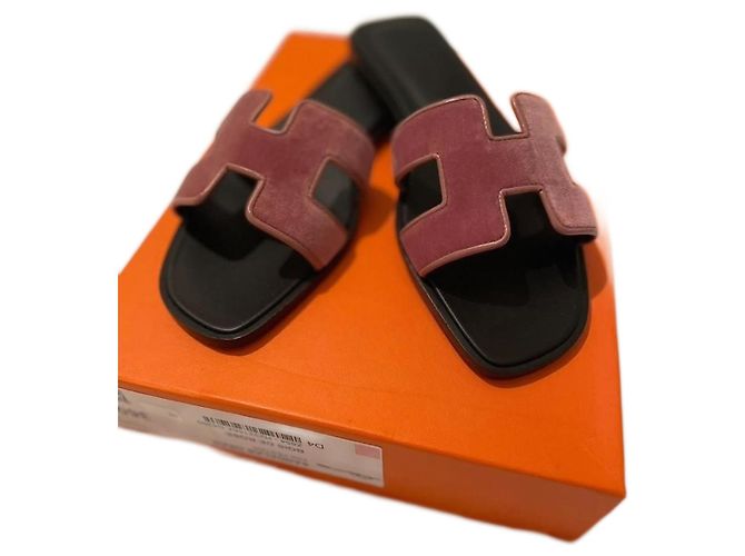 Hermès Hermes - Oran - Neuves - 36 Rosa