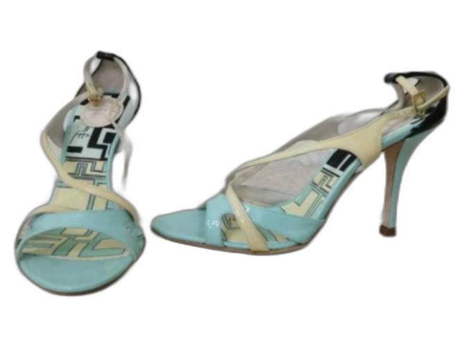 Saltos kitten Emilio Pucci azul e bege em pele