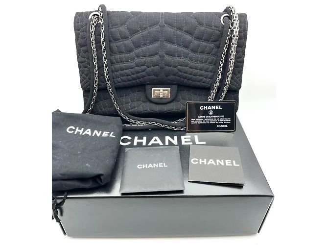 Bolso Chanel 2.55 de jersey acolchado efecto reptil Negro