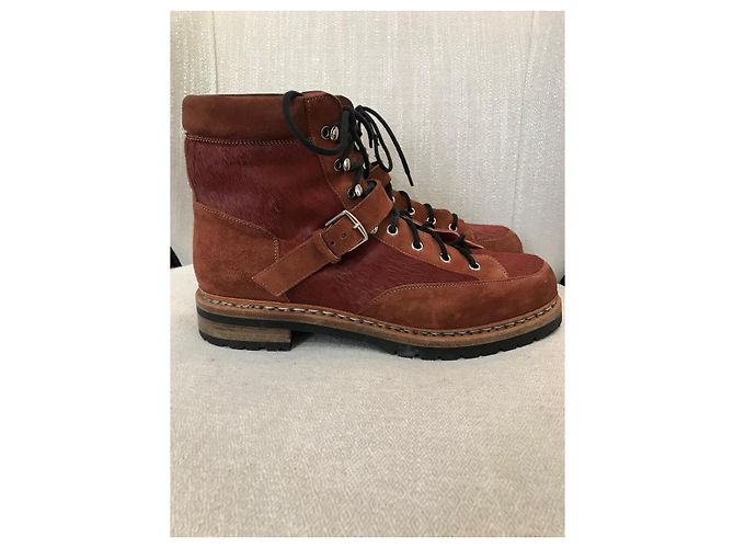 Hermès Botas HERMES T.EU 41 de piel de ternera estilo pony Castaño