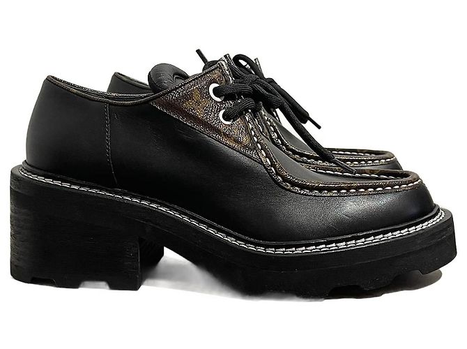 LOUIS VUITTON Schnürschuhe T.EU 39 Leder Schwarz